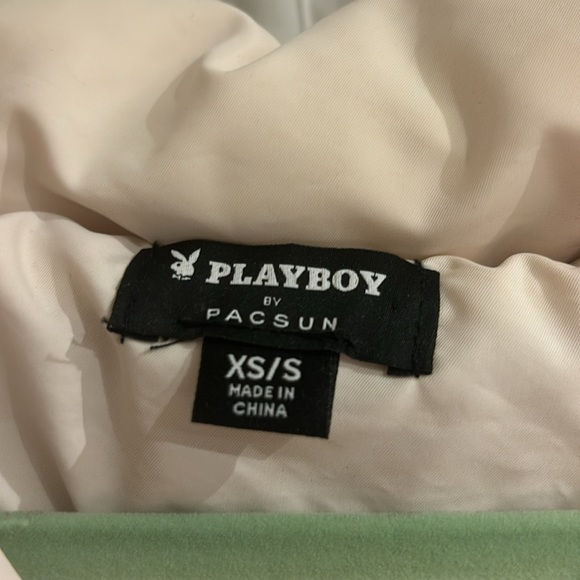 Playboy/Pacsun white puffer jacket XS/S - Picture 4 of 7